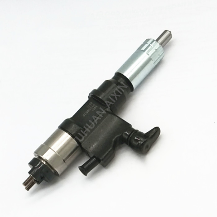 Fuel Injector nozzle 8-98284393-0 fits ISUZU 4hk1 engine